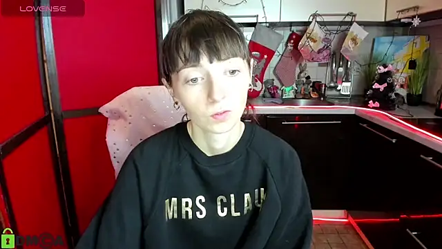 TayanaJons online show from December 21, 2025, 7:59 am