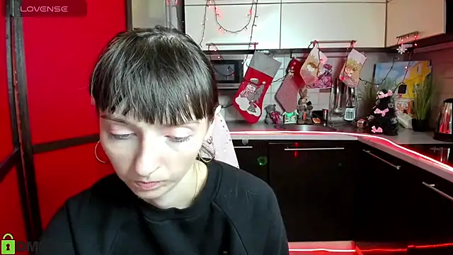 TayanaJons online show from December 22, 2025, 8:11 am