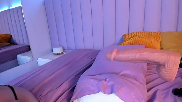 Snapshot of abbytheran chatting on December 11, 2024, 10:27 pm abbytheran online show from December 11, 2024, 10:27 pm