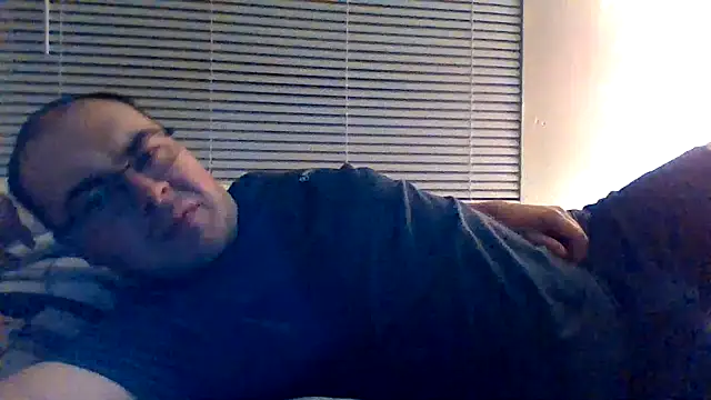 Snapshot of zman237 chatting on March 15, 2025, 2:46 am zman237 online show from March 15, 2025, 2:46 am