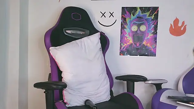 Snapshot of IM_MAYA chatting on March 9, 2025, 1:37 pm IM MAYA online show from March 9, 2025, 1:37 pm