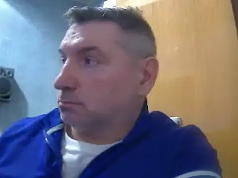 GYurmoka70 online show from January 29, 2025, 4:52 pm