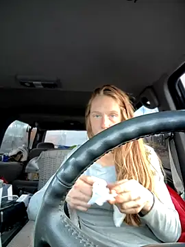 GoldenFlameGoddess online show from December 22, 2025, 4:26 pm