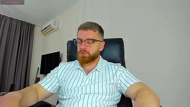 Findom guy online show from April 2, 2026, 11:41 am