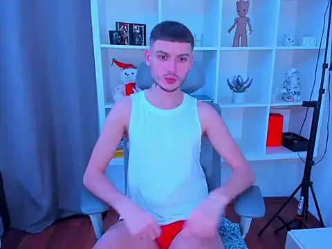 andboyfor6 online show from December 23, 2025, 8:45 am