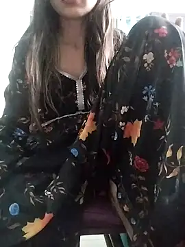 Snapshot of Noor_Darliing chatting on January 11, 2025, 10:18 pm Noor Darliing online show from January 11, 2025, 10:18 pm