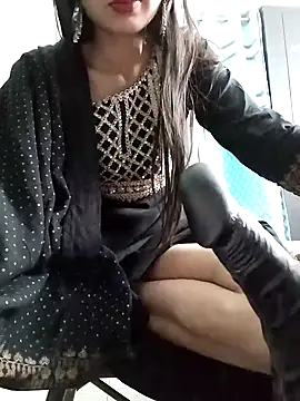 Snapshot of Noor_Darliing chatting on January 23, 2025, 9:18 pm Noor Darliing online show from January 23, 2025, 9:18 pm