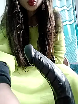 Snapshot of Noor_Darliing chatting on February 5, 2025, 3:09 pm Noor Darliing online show from February 5, 2025, 3:09 pm