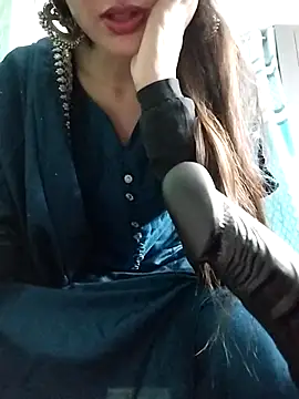 Snapshot of Noor_Darliing chatting on March 3, 2025, 3:09 pm Noor Darliing online show from March 3, 2025, 3:09 pm