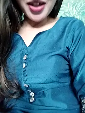 Snapshot of Noor_Darliing chatting on March 7, 2025, 9:48 pm Noor Darliing online show from March 7, 2025, 9:48 pm