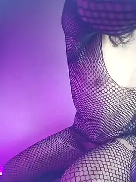 Victor-and-shelly online show from September 28, 2025, 6:57 pm