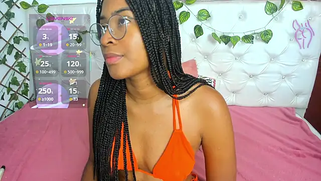 Snapshot of Andrea_Williams24 chatting on November 14, 2025, 3:44 pm Andrea Williams24 online show from November 14, 2025, 3:44 pm