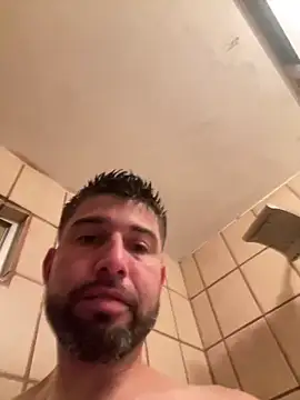 hotraillX online show from December 11, 2024, 1:15 am