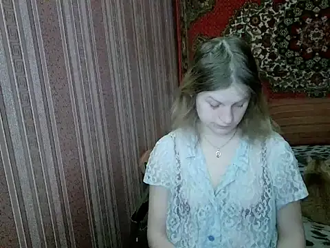 Kathlyn  Heath online show from February 12, 2026, 6:36 pm