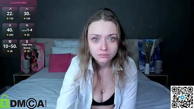 Snapshot of Linda_Bryant chatting on December 16, 2025, 12:59 am Linda Bryant online show from December 16, 2025, 12:59 am