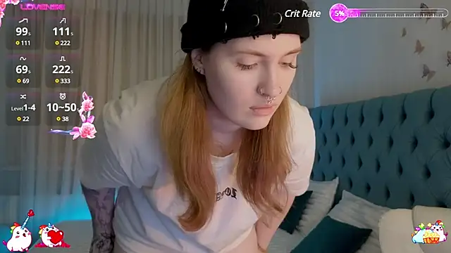 Snapshot of _Chlo__e chatting on February 3, 2025, 10:21 pm Chlo e online show from February 3, 2025, 10:21 pm