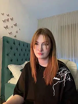 Snapshot of _Chlo__e chatting on February 16, 2025, 1:03 am Chlo e online show from February 16, 2025, 1:03 am