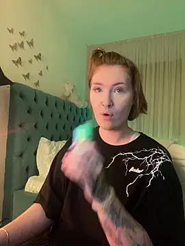 Snapshot of _Chlo__e chatting on February 21, 2025, 10:04 pm Chlo e online show from February 21, 2025, 10:04 pm