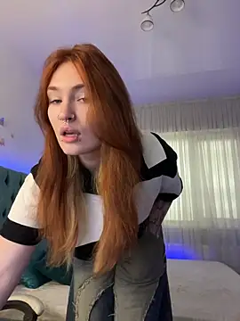 Snapshot of _Chlo__e chatting on October 24, 2025, 10:55 am Chlo e online show from October 24, 2025, 10:55 am