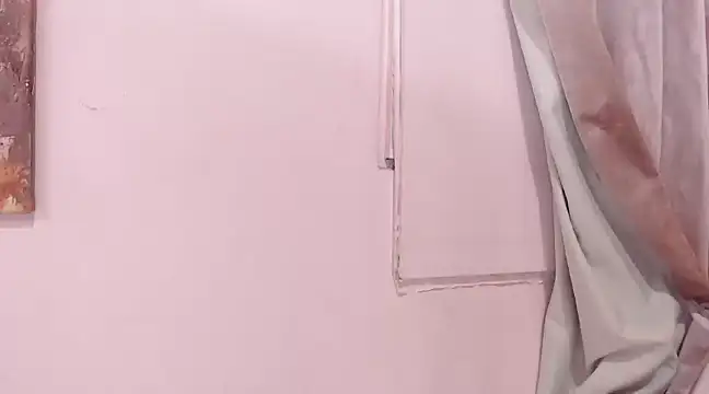 Snapshot of Rebecca_Milf chatting on January 19, 2025, 9:34 pm Rebecca Milf online show from January 19, 2025, 9:34 pm