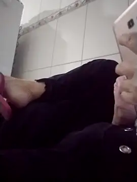 Snapshot of mariy522 chatting on October 21, 2025, 9:48 pm mariy522 online show from October 21, 2025, 9:48 pm