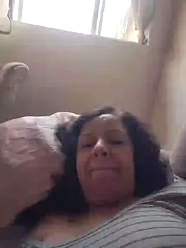 Snapshot of mariy522 chatting on December 14, 2025, 2:22 pm mariy522 online show from December 14, 2025, 2:22 pm