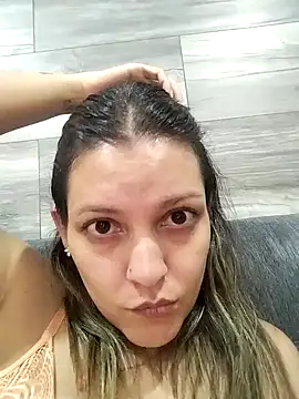 Snapshot of Mia_Hampton chatting on January 17, 2025, 1:36 am Mia Hampton online show from January 17, 2025, 1:36 am