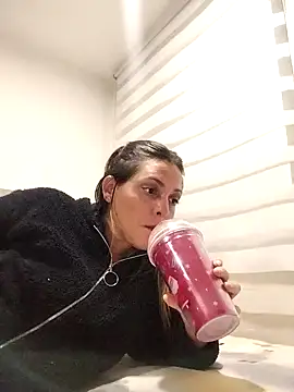 Snapshot of Mia_Hampton chatting on February 8, 2025, 12:49 am Mia Hampton online show from February 8, 2025, 12:49 am