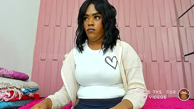 Snapshot of Briana_Wells_ chatting on September 30, 2025, 2:00 pm Briana Wells online show from September 30, 2025, 2:00 pm