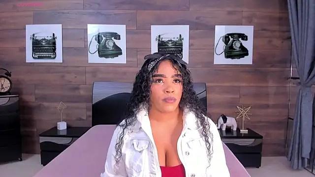 Snapshot of Briana_Wells_ chatting on July 10, 2026, 12:41 pm Briana Wells online show from July 10, 2026, 12:41 pm