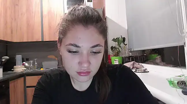 Snapshot of delightful_sofi chatting on February 22, 2025, 6:52 pm delightful sofi online show from February 22, 2025, 6:52 pm