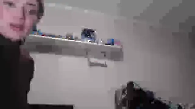 Snapshot of delightful_sofi chatting on December 15, 2025, 2:54 pm delightful sofi online show from December 15, 2025, 2:54 pm