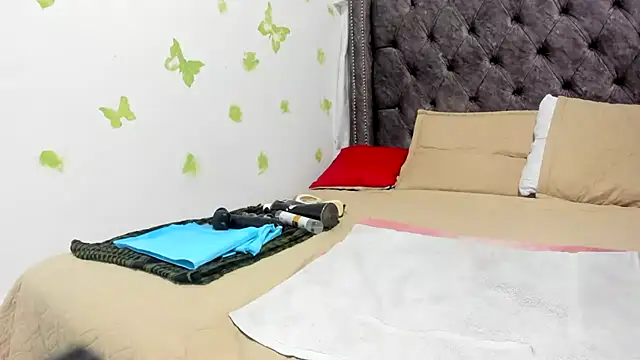 Snapshot of SHARICK_GRECO chatting on March 30, 2026, 1:12 pm SHARICK GRECO online show from March 30, 2026, 1:12 pm