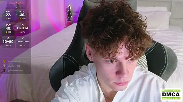 cute thomas online show from December 24, 2024, 11:33 pm