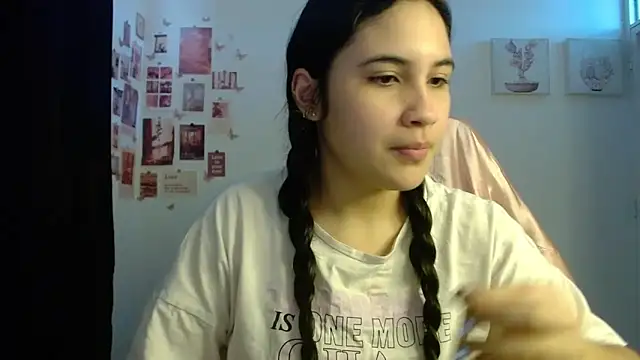 InocentHeaven1 online show from March 16, 2026, 12:42 pm