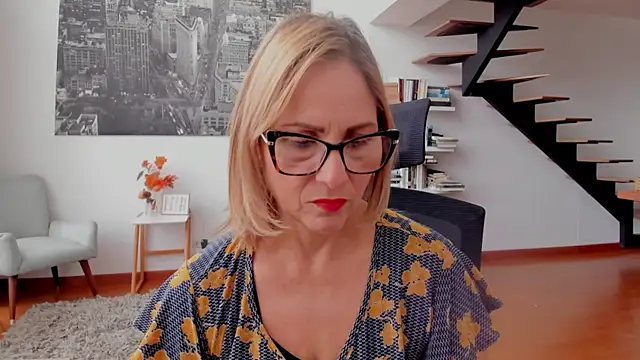 Snapshot of jane_turner chatting on November 19, 2025, 1:33 pm jane turner online show from November 19, 2025, 1:33 pm