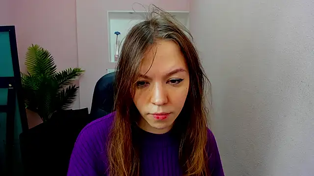 Persephoni online show from October 4, 2025, 3:54 pm