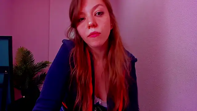 Persephoni online show from October 29, 2025, 8:43 pm