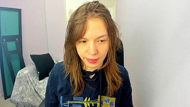 Persephoni online show from March 21, 2026, 3:37 pm