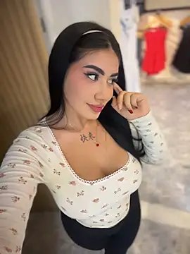 Snapshot of clarachanelricek chatting on November 13, 2025, 8:30 pm clarachanelricek online show from November 13, 2025, 8:30 pm