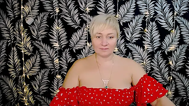 Olivia playful online show from January 3, 2025, 12:30 pm