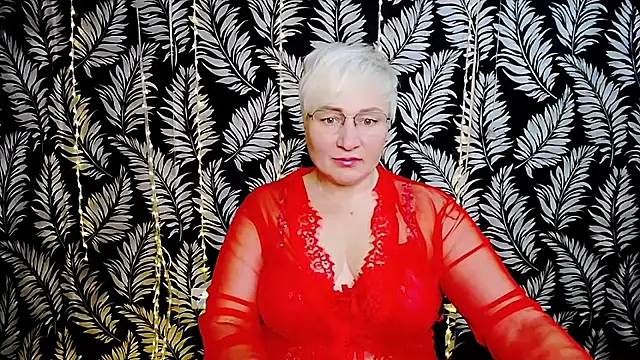 Snapshot of Olivia_playful chatting on May 11, 2026, 10:10 am Olivia playful online show from May 11, 2026, 10:10 am
