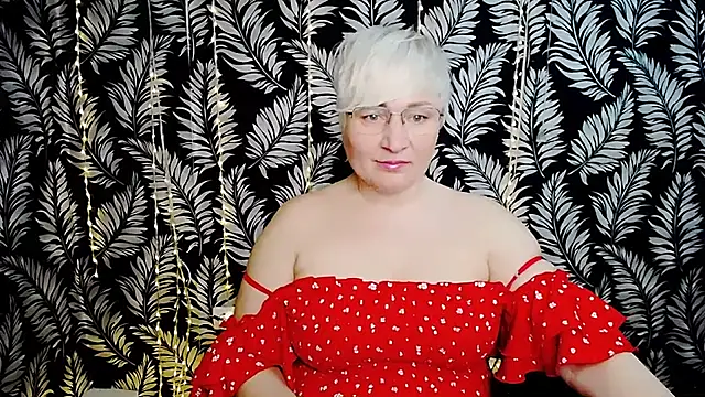 Snapshot of Olivia_playful chatting on May 29, 2026, 10:24 am Olivia playful online show from May 29, 2026, 10:24 am