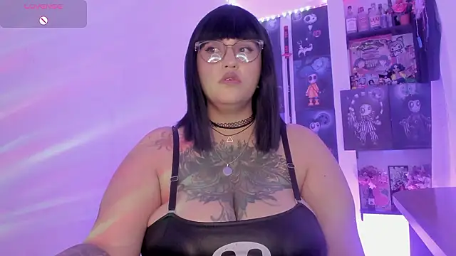  Ali Brinck  online show from February 23, 2026, 2:03 pm