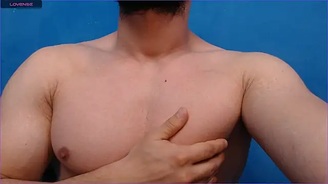 Snapshot of alex_blu chatting on October 12, 2025, 9:08 am alex blu online show from October 12, 2025, 9:08 am