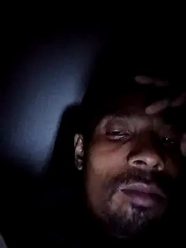 Snapshot of Lent_Medium chatting on October 13, 2025, 5:13 pm Lent Medium online show from October 13, 2025, 5:13 pm