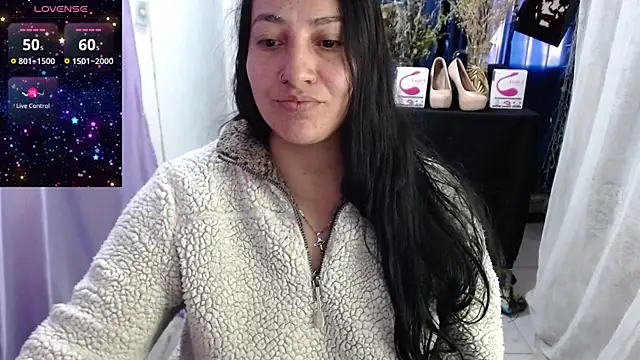 Snapshot of lorenpearx chatting on July 7, 2026, 12:53 pm lorenpearx online show from July 7, 2026, 12:53 pm