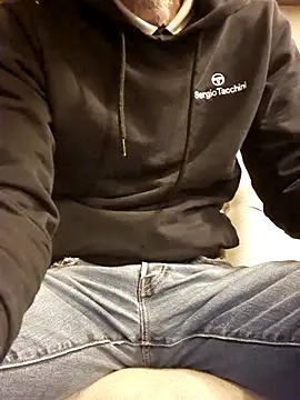 eddouxxx78 online show from February 7, 2026, 5:27 pm