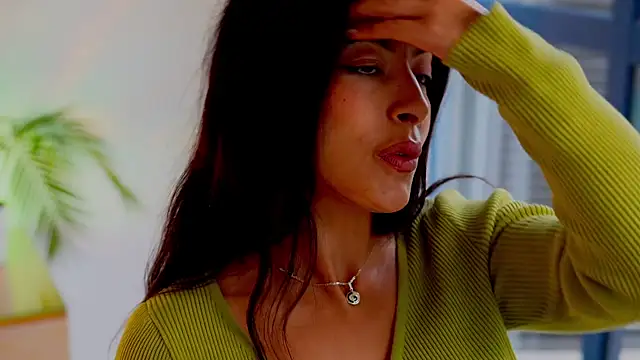 anabelcurvy online show from November 13, 2025, 12:26 pm