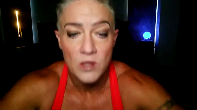 Snapshot of Devon2020 chatting on January 6, 2026, 11:14 am Devon2020 online show from January 6, 2026, 11:14 am